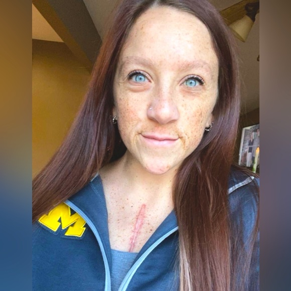 Meet the Posher Other - Meet your Posher, Sadie